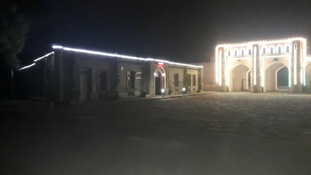 Hotel Qosha Darvoza à Khiva Extérieur photo